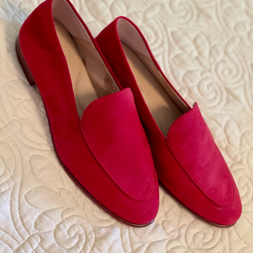 Antonio Melani Red Almond Shaped Loafers - 7M